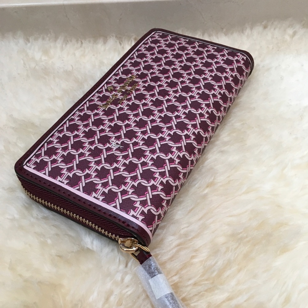 Kate Spade Wallet - Picture 2 of 8